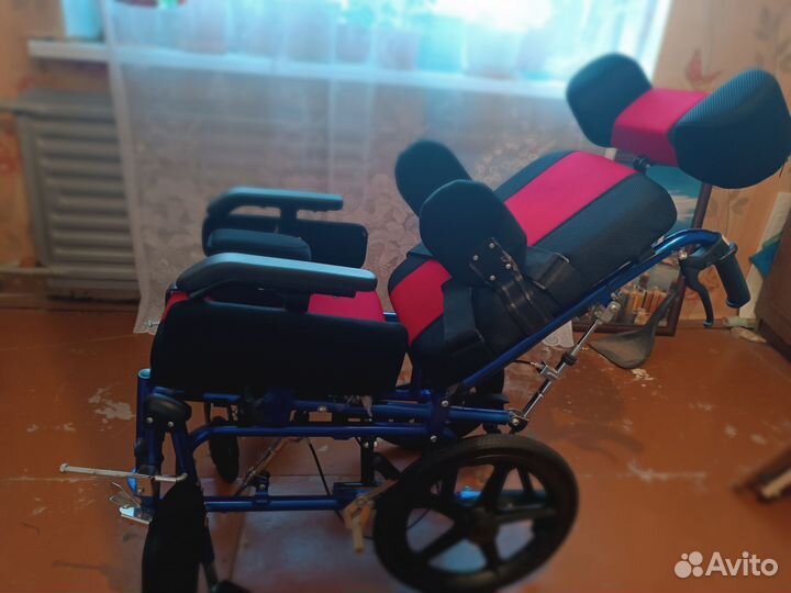 Кресло-коляска инвалидная детская
