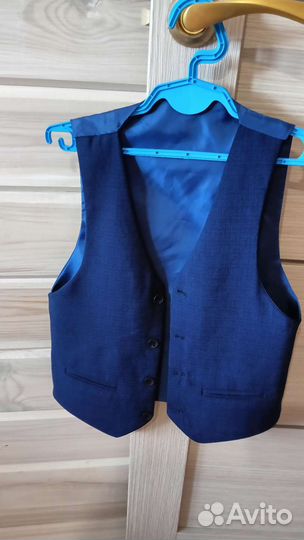 Пиджак на мальчика 140