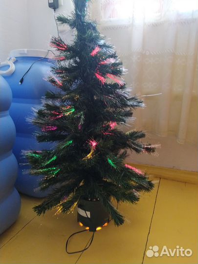 Елка искусственная