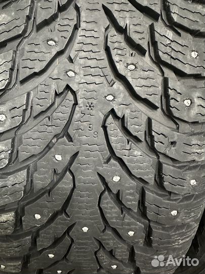 Nokian Tyres Hakkapeliitta 9 SUV 265/50 R20 111T