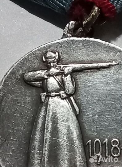 Тяжелые значки СССР