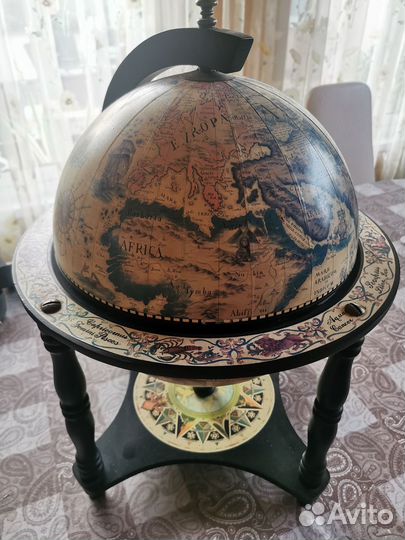 Мини бар глобус