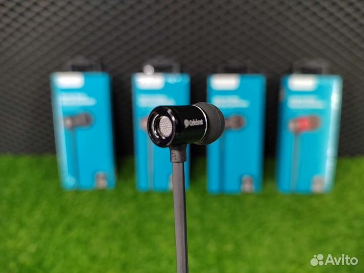 Наушники с микрофоном Ликвидация