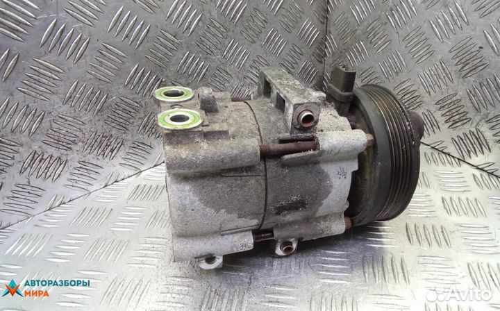 Компрессор кондиционера Ford Mondeo 3 2002 1710586