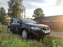 Volkswagen Passat 1.6 MT, 2009, 196 000 км, с пробегом, цена 700 000 руб.