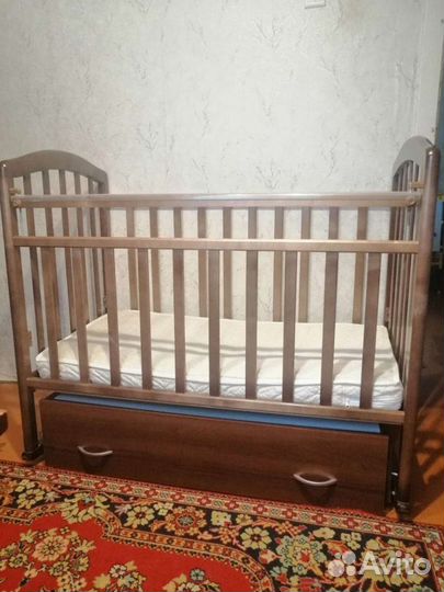 Кровать детская