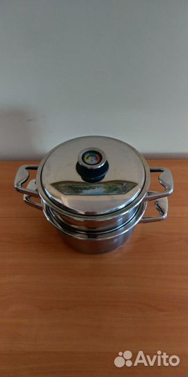 Tupperware кастрюля