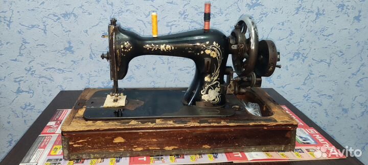 Швейная машинка - 