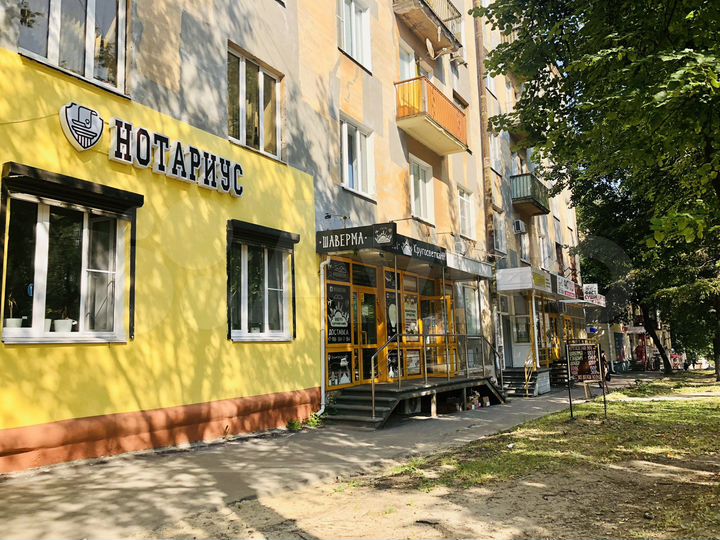 Торговое помещение с арендатором, 16 м²