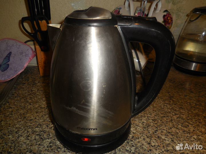 Чайники электрические,часы электрические