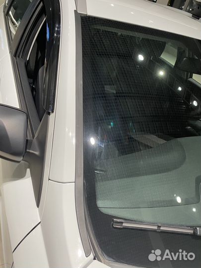 Дефлектор лобового стекла LADA Vesta