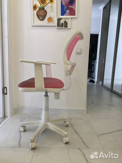 Компьютерное кресло стул