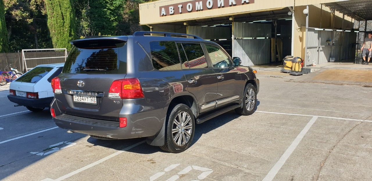 Toyota Land Cruiser: фото владельца