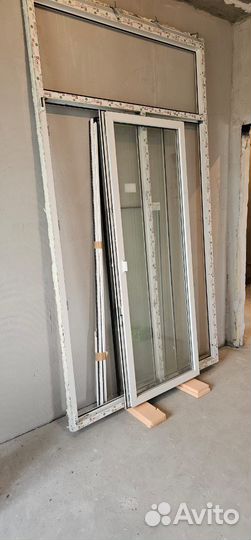 Балконный блок с дверью