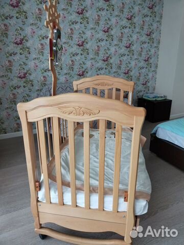 Детская кроватка