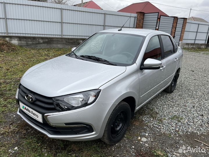 LADA Granta 1.6 МТ, 2023, 1 400 км