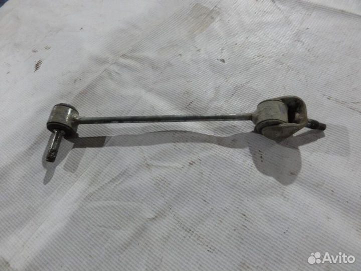 Стойка стабилизатора задняя левая Mercedes-Benz S