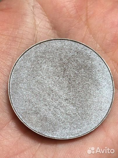 Тени Chantecaille