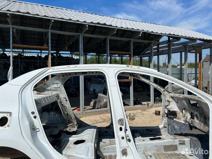 Крыша Renault Logan 2 2016 731124252R