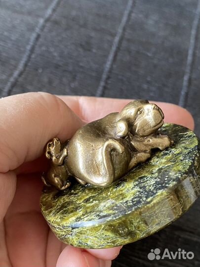 Латунь фигурка собак миниатюра