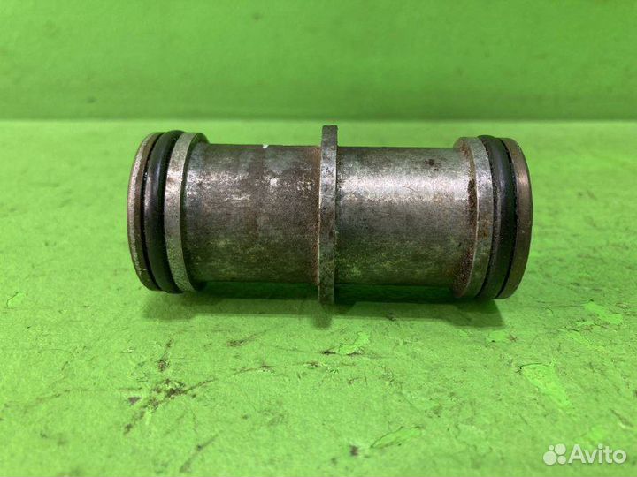 Патрубок системы охлаждения DAF XF105