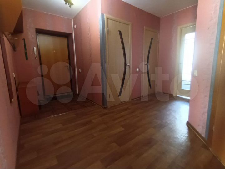 2-к. квартира, 56,5 м², 8/10 эт.