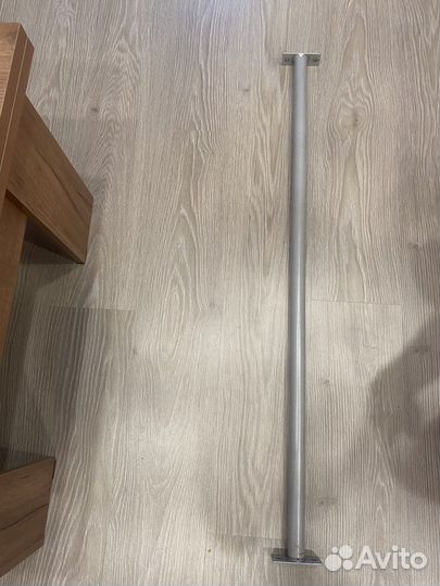 Турник настенный