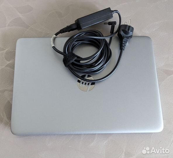 HP elitebook 840G3, i5-6300U CPU 2.4 GHz