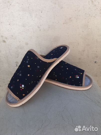 Тапочки женские