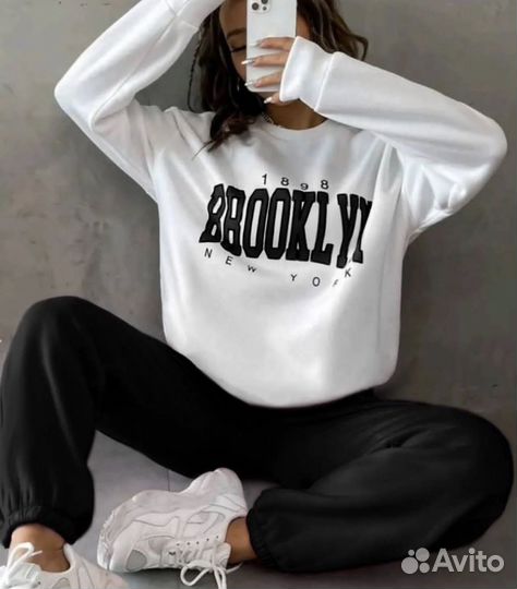 Спортивный костюм женский новый