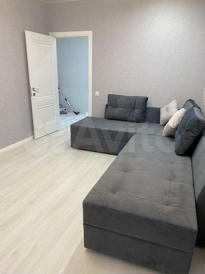 2-к. квартира, 70 м², 6/10 эт.