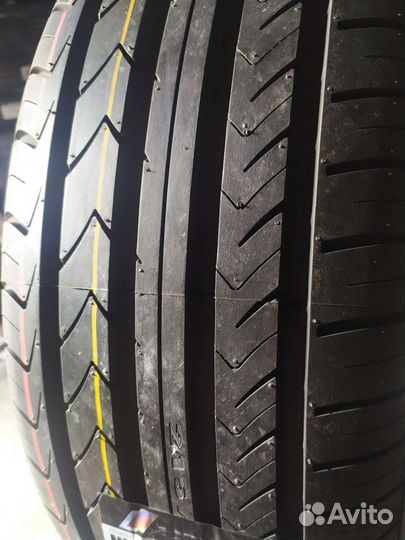 ONYX NY-901 235/40 R18