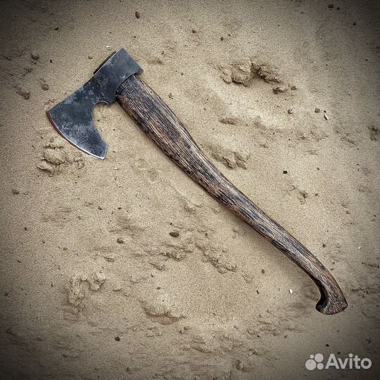 Топор таежный