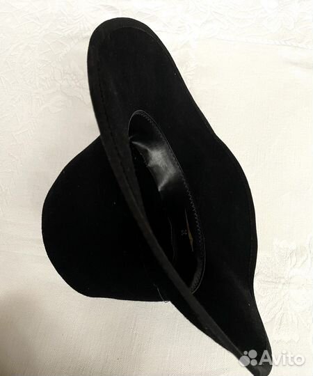 Шляпа мужская с широкими полями