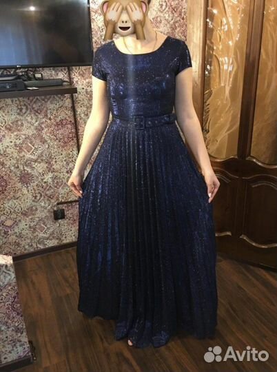 Вечернее платье