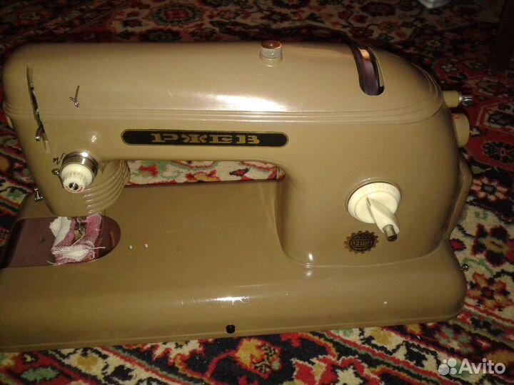 Швейная машинка Ржев СССР