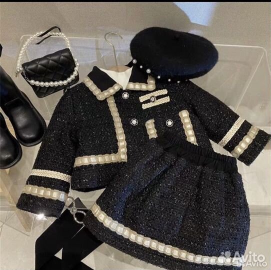 Новый костюм двойка для девочки 120 см