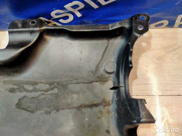 Защита двигателя Mercedes-Benz 212.036 E 250 212