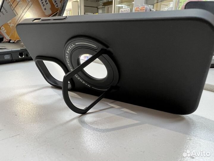 Чехол на iPhone 14 pro max с магнитом и подставкой