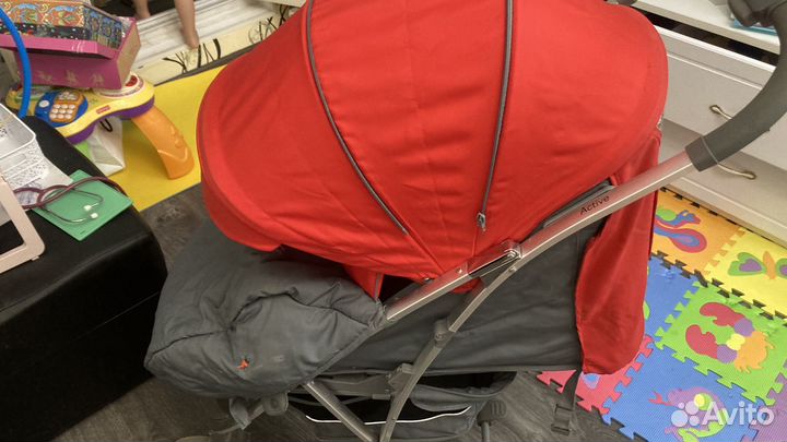 Коляска прогулочная