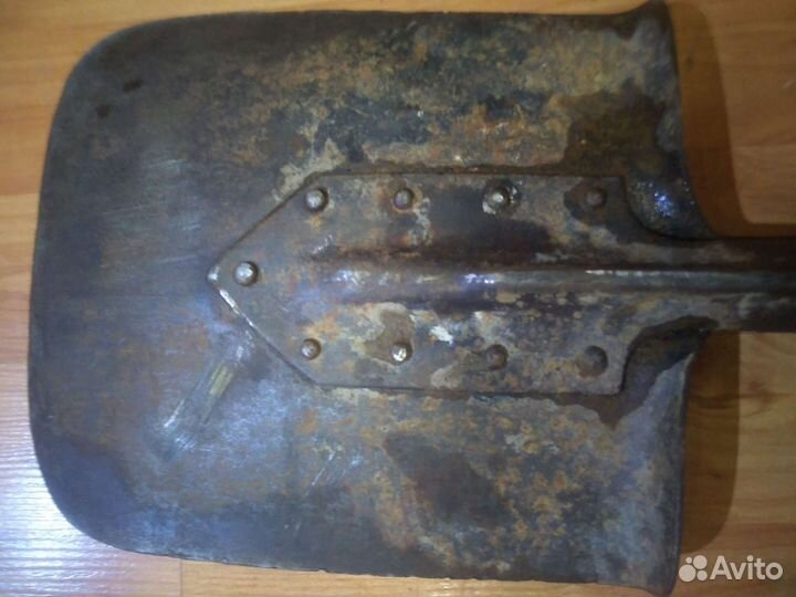 Лопата старинная клепаная