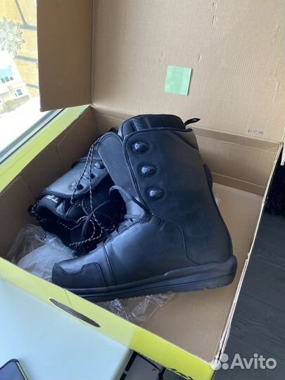 Сноубордические ботинки