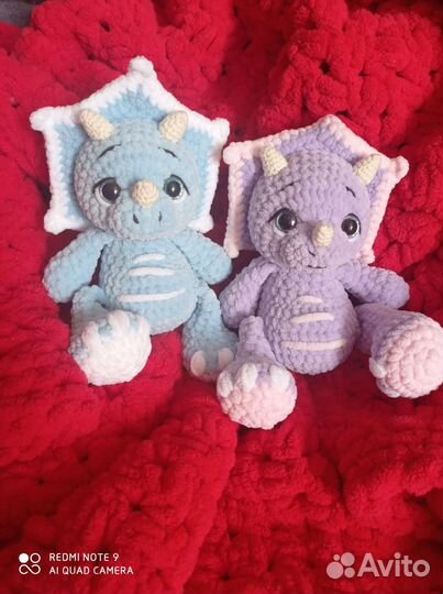 Динозавр вязаный ручная работа