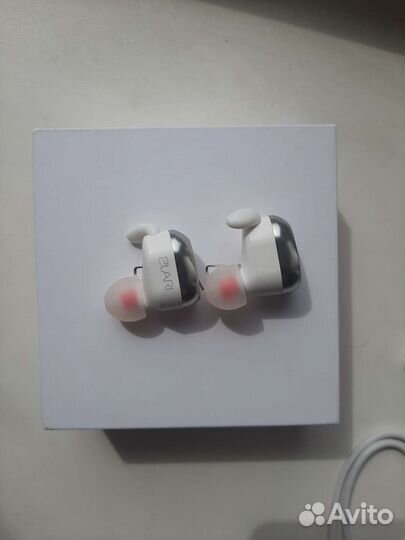 Беспроводные наушники elari