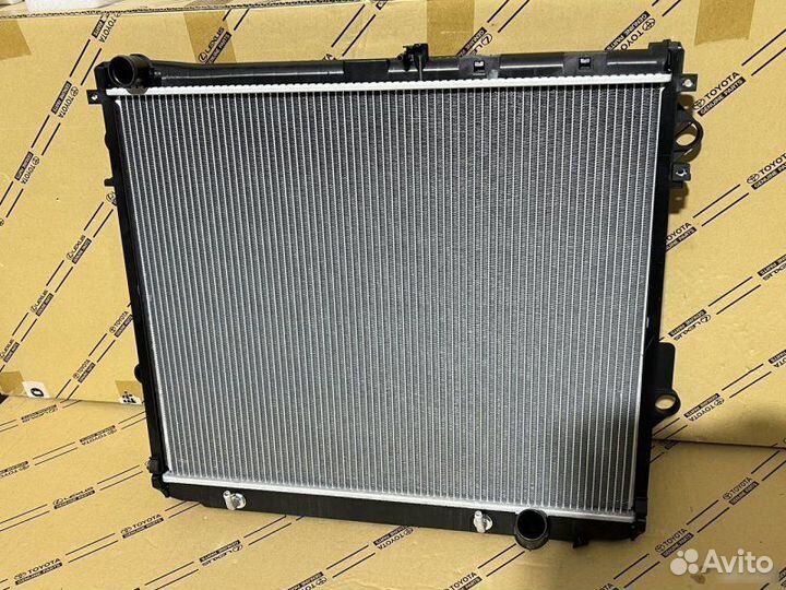 Радиатор Toyota Land Cruiser 200 2008-2021