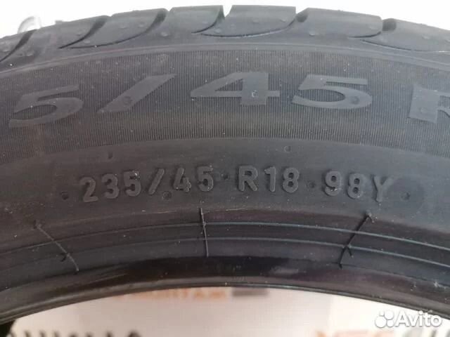 Pirelli Powergy 235/45 R18 98Y