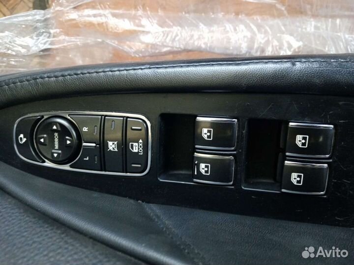 Блок управления стеклоподьемниками Hyundai Equus 2