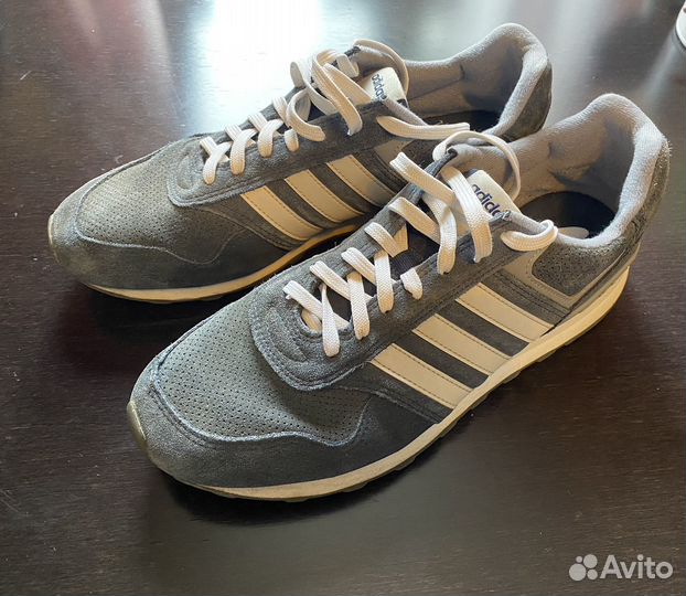 Кроссовки adidas