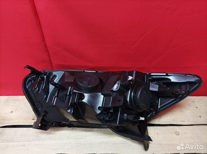 Фара правая Renault Kaptur 2016