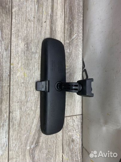 Зеркало салона Toyota Wish I рестайлинг (2005—2009)